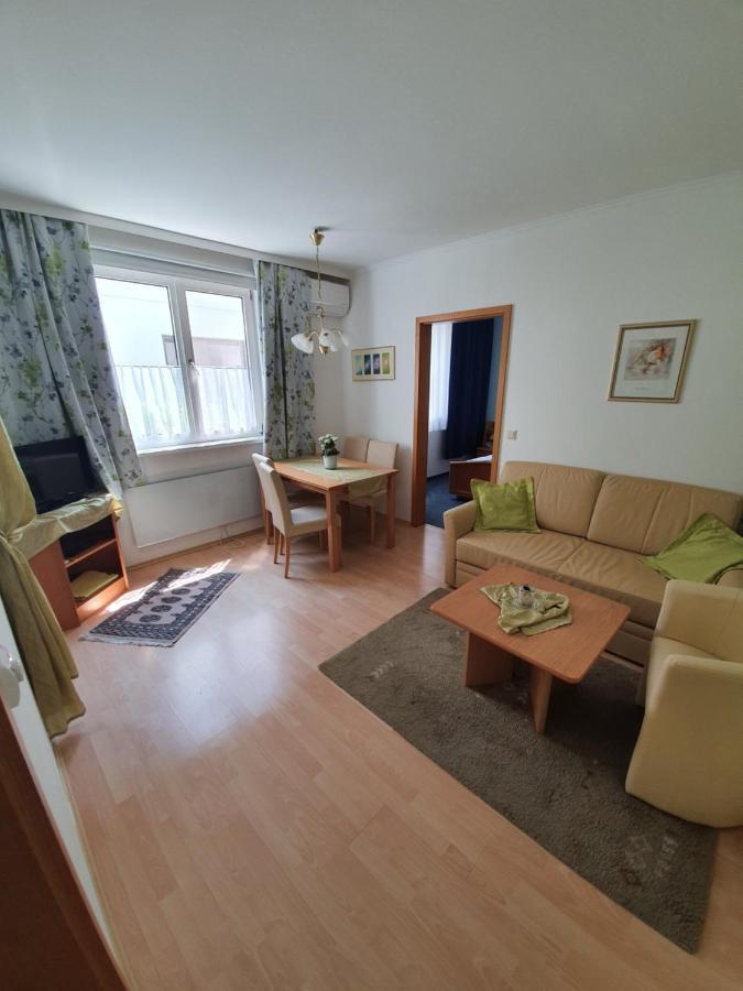Appartement Roiss Podersdorf am See Exterior foto